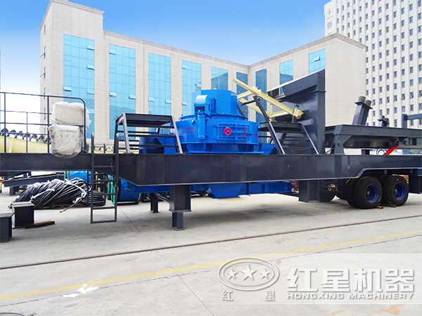 輪胎制砂機(jī)振動篩流動碎石機(jī)械