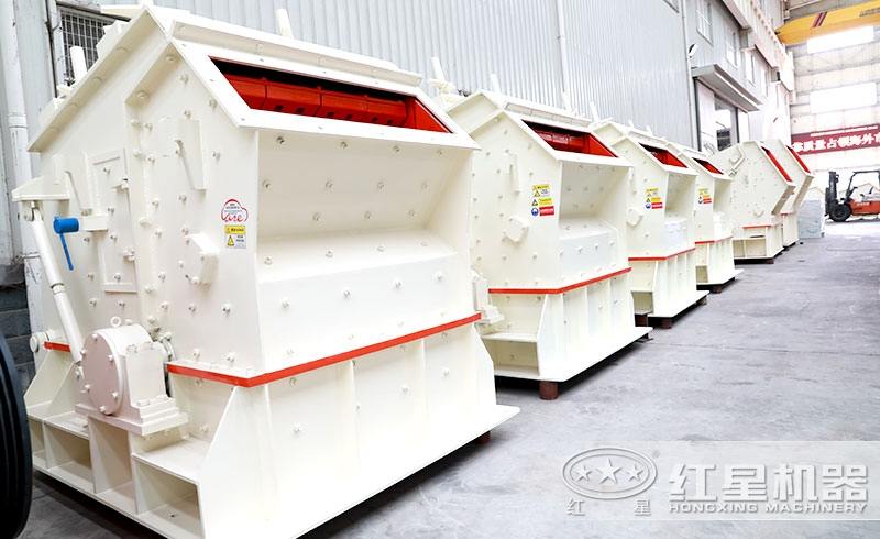 反擊式破碎機產量高、粒形優(yōu)異